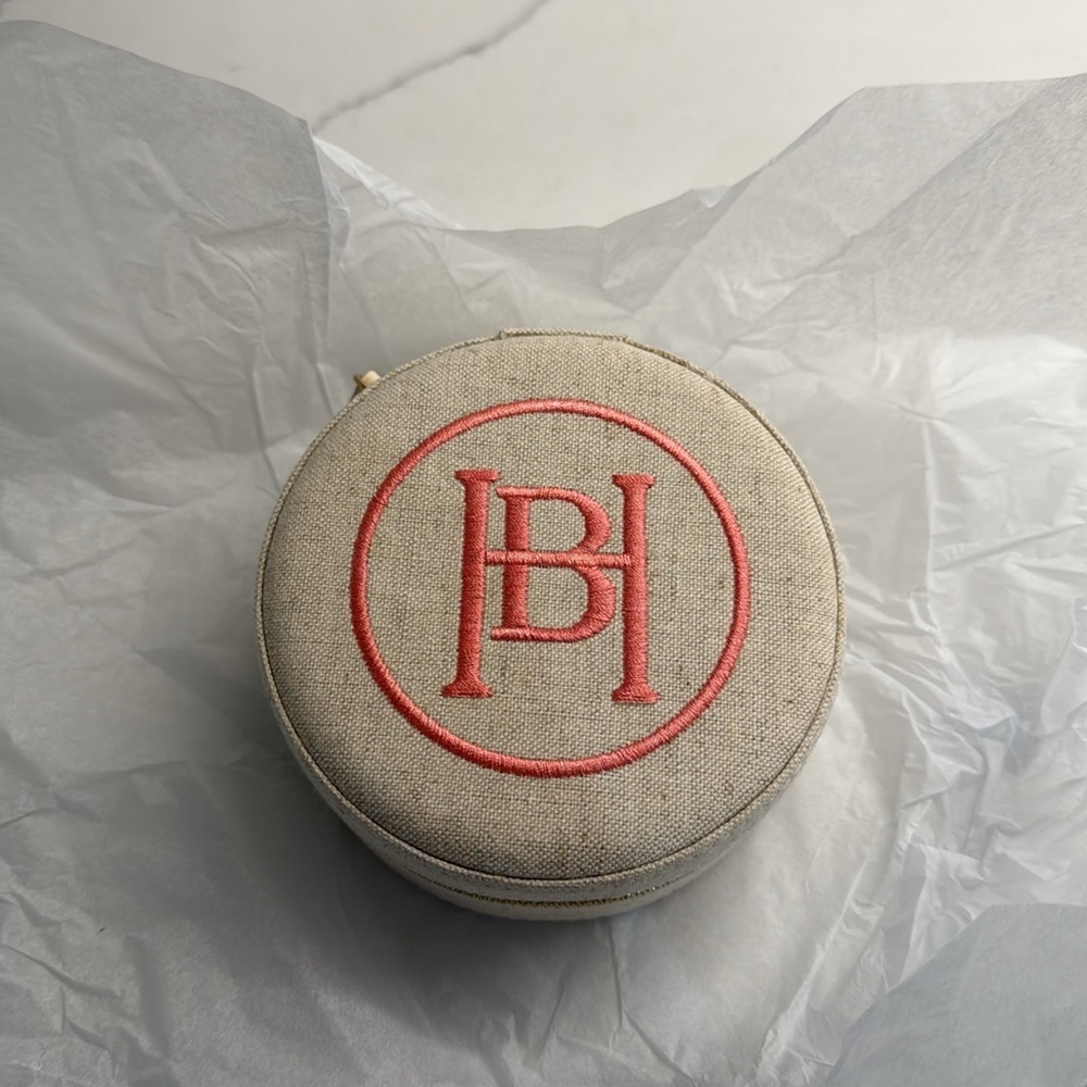 ♥️ FINAL PRICE ♥️ Hillberg & Berk Linen Jewellery Case